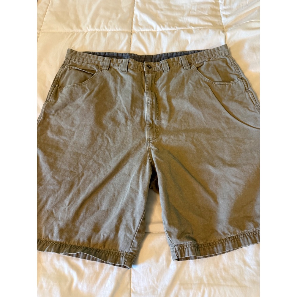 Wrangler Authentic Issue Hero Mens Khaki Carpenter Shorts 44 6402WBH Tan Cotton